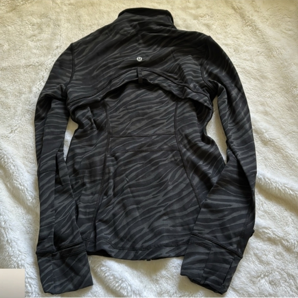 NWOT !!  🍋 LULULEMON Define Jacket Black grey size 6 - Picture 5 of 12